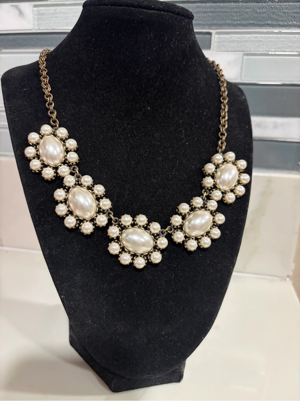 BADGLEY MISCHKA Pearl Statement Necklace - Pearls on Vintage  Gold tone Necklace